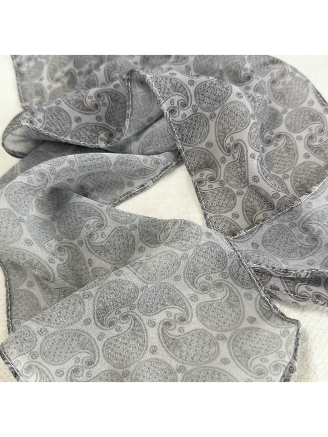 Scarvii - Simple Pattern Long Narrow Scarf
