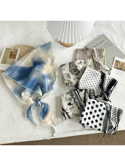 Scarvii - Elegant Classic Printed Triangle Scarf