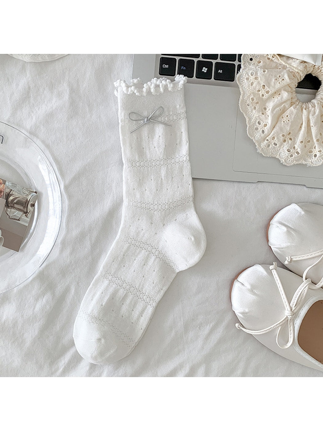 Rufia - Ruffle Cuffs Bow Detail Solid Color Crew Socks