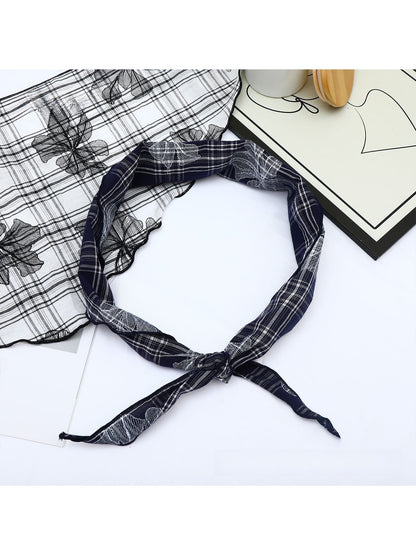Scarvii - Plaid Floral Print Pointed Triangle Bandana
