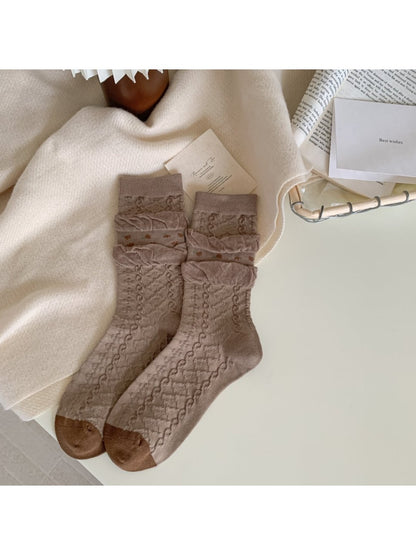 Rufia - Vintage Mid-Calf Winter Socks with Tulip Floral Print