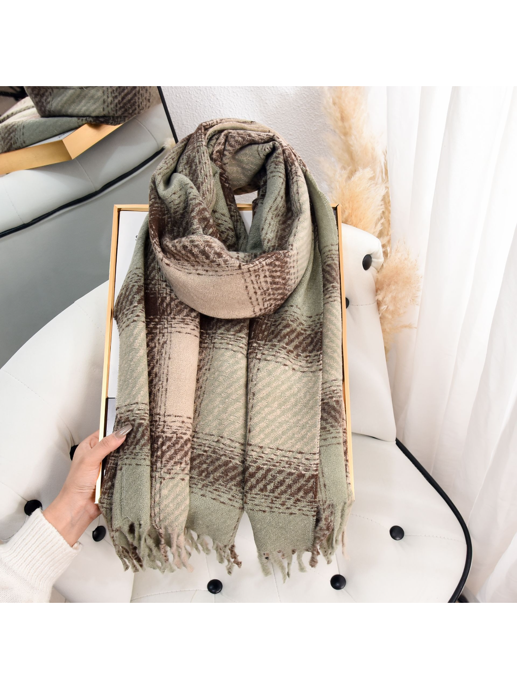 Scarvii - Soft Plaid Winter Scarf