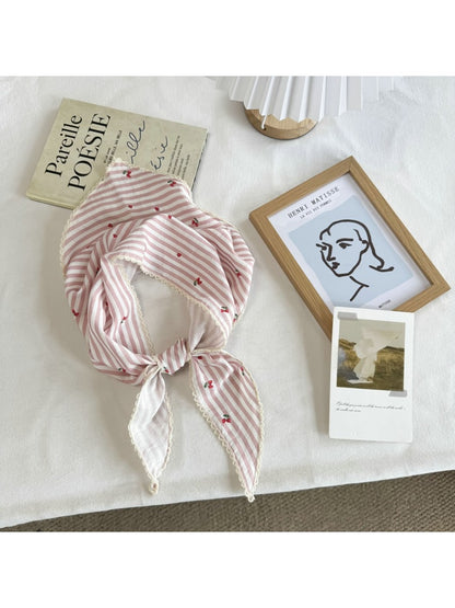 Scarvii - Striped Floral Lace Trim Triangle Bandana