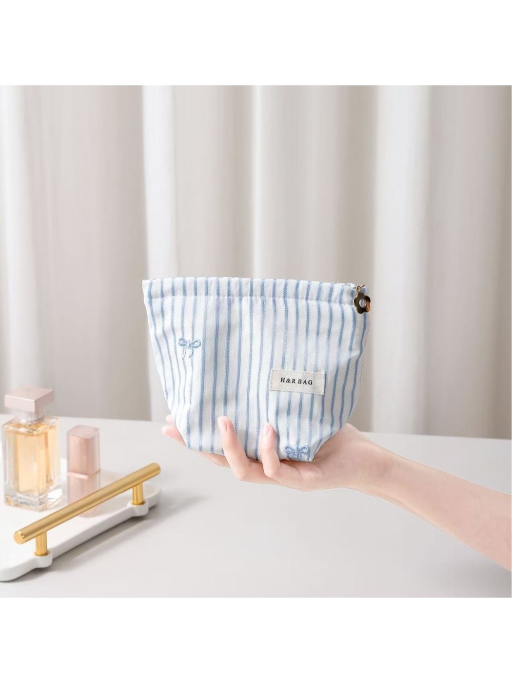 Cosbai - Striped Bow Embroidered Makeup Bag