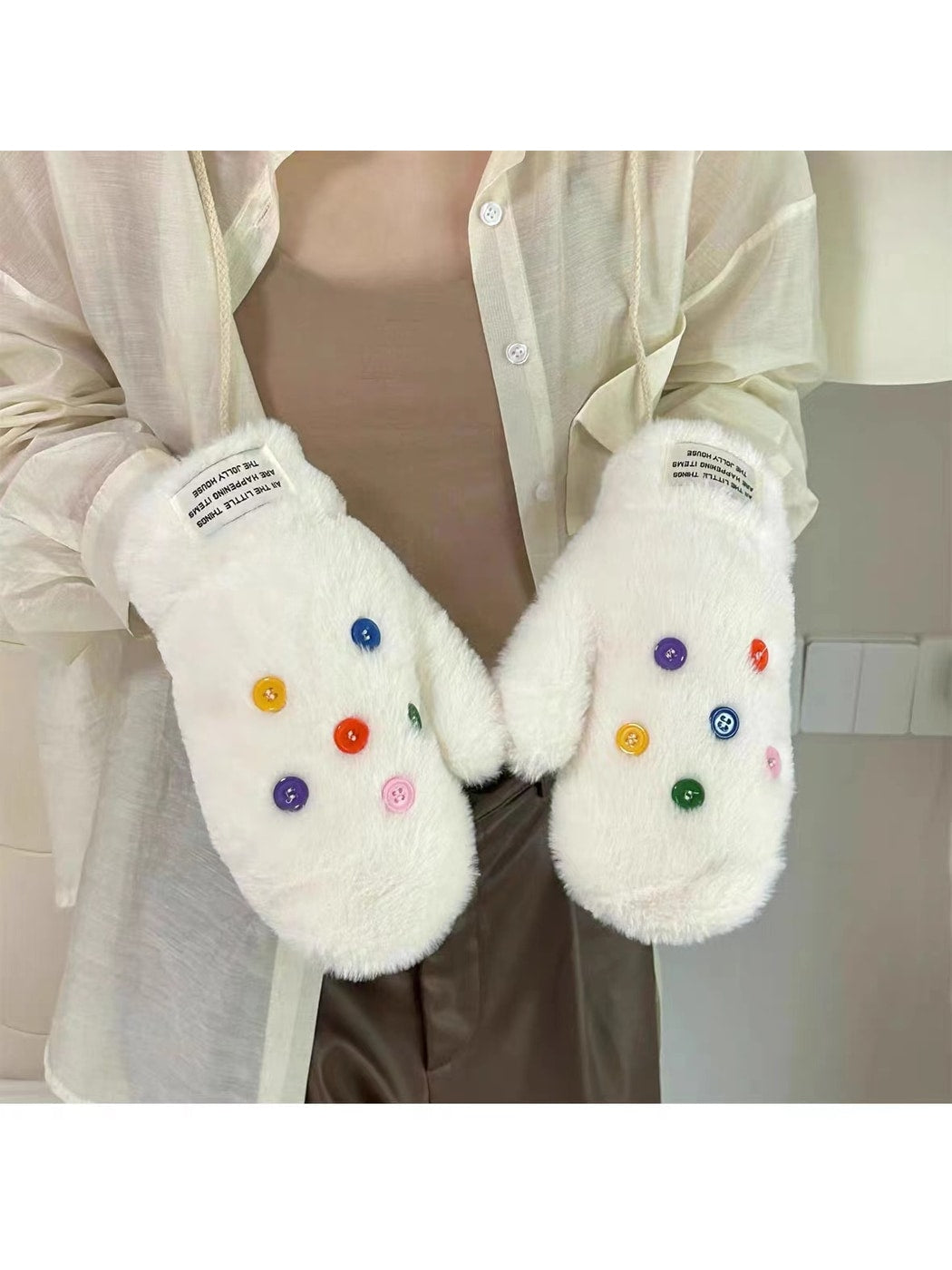 Gloving - Cute Button Detail Plush Winter Mittens
