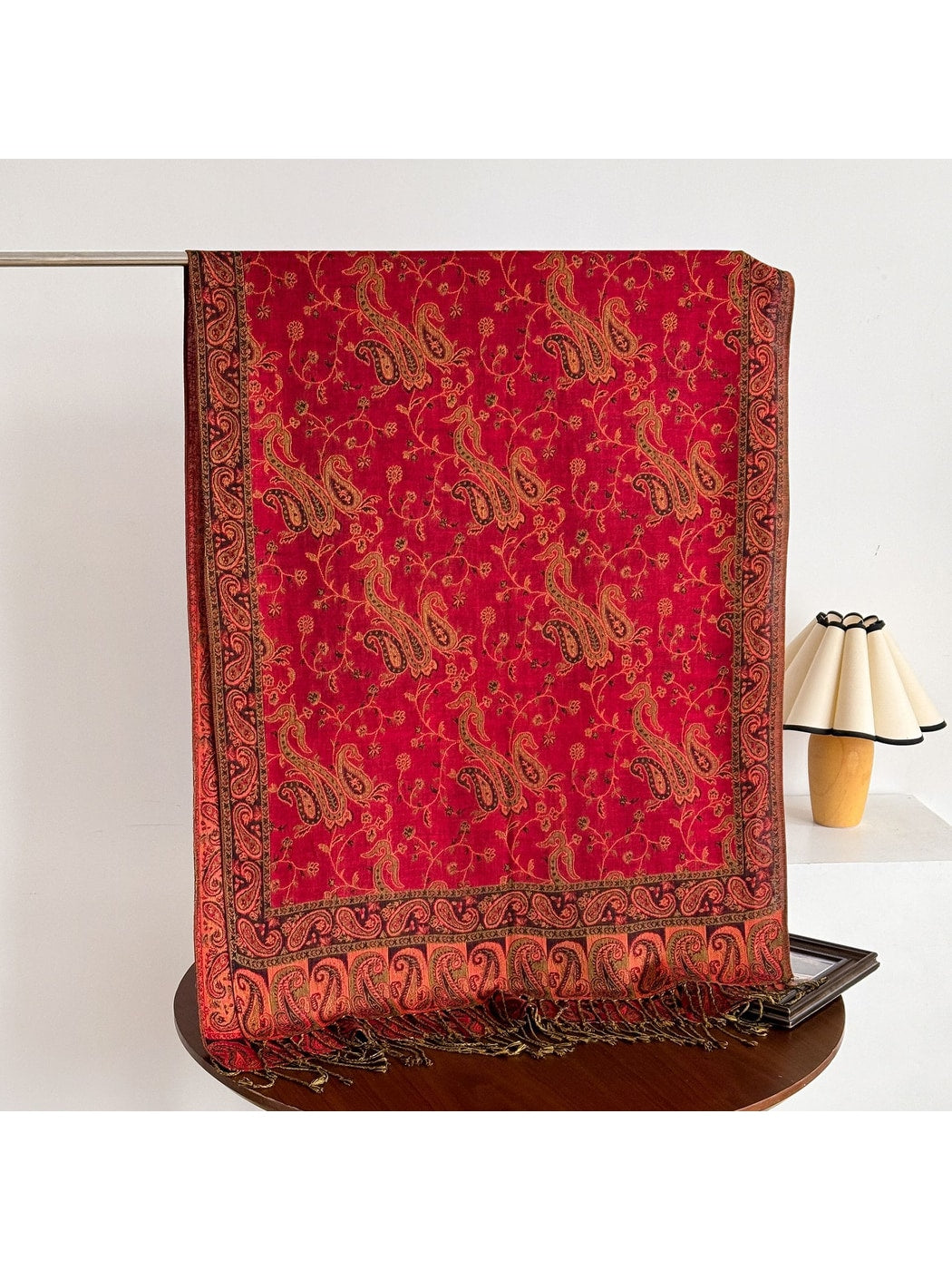 Scarvii - Vintage Paisley Print Fringe Scarf