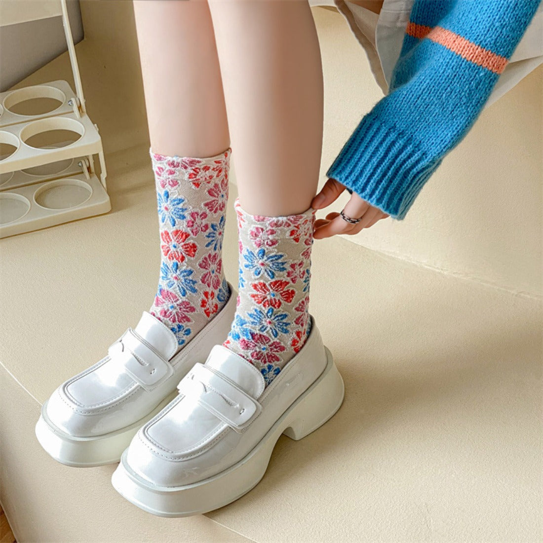 Rufia - Royal Floral Pattern Wide-Cuff Socks