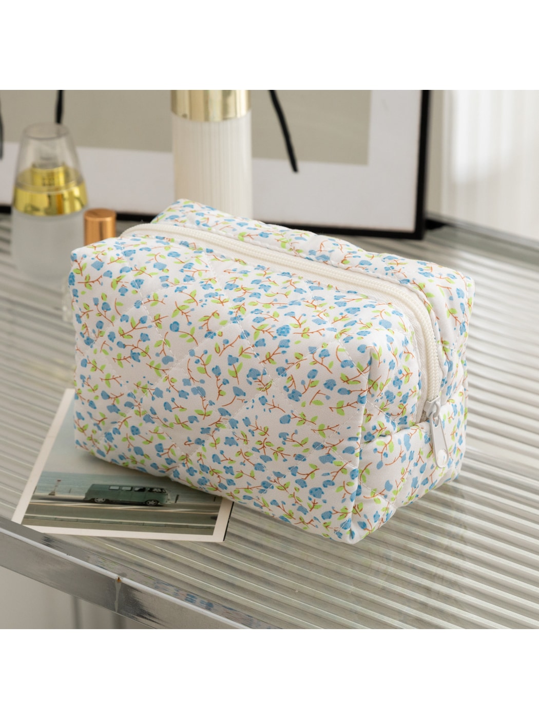 Cosbai - Fresh Style Floral Printed Cosmetic Organizer Bag