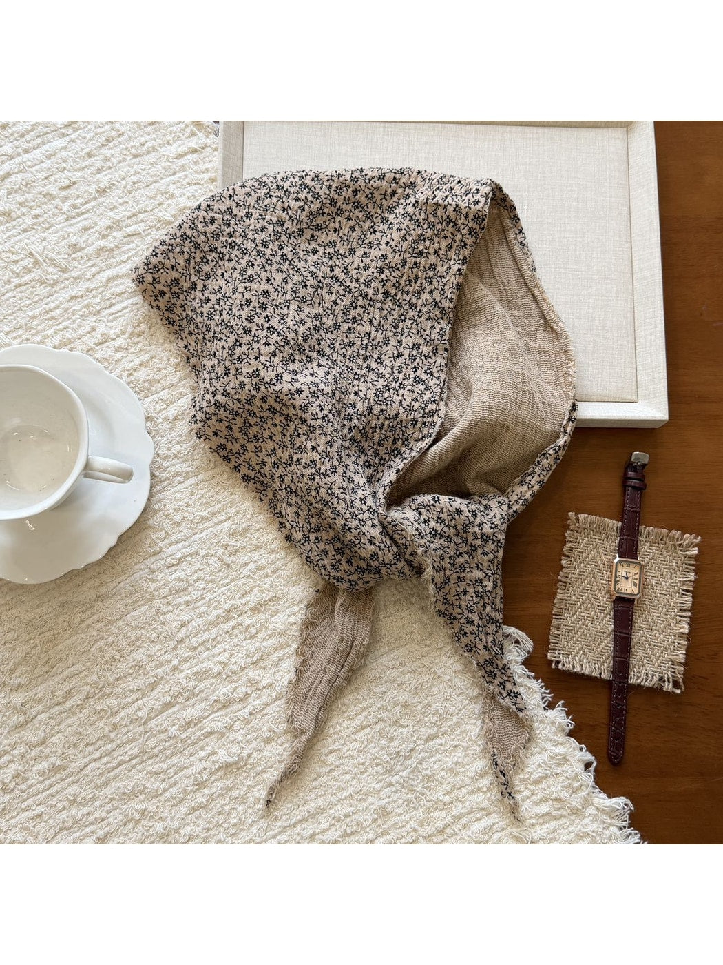 Scarvii - Ditsy Floral Print Multiuse Triangle Scarf
