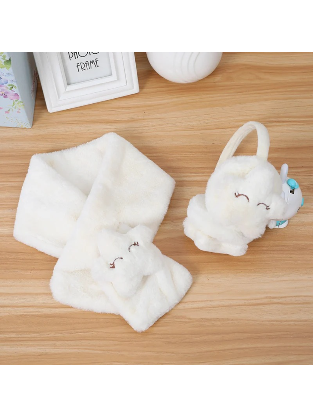 Scarvii - Plush Star Earmuffs & Scarf Set