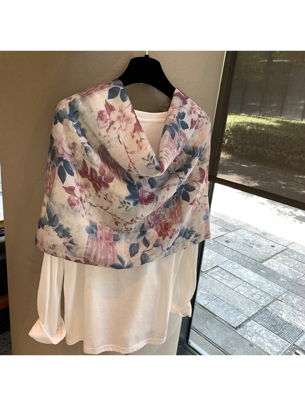 Scarvii - Floral Print Everyday Layering Shawl Scarf