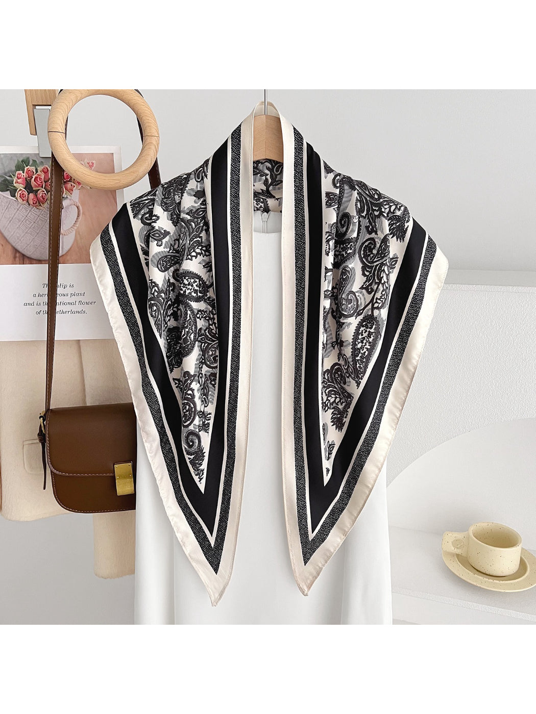 Scarvii Retro Paisley Triangle Scarf