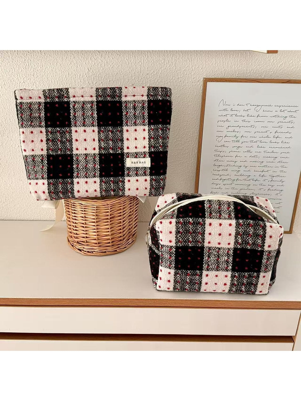 Cosbai - Plaid Polka Dots Handheld Women's Cosmetic Bag