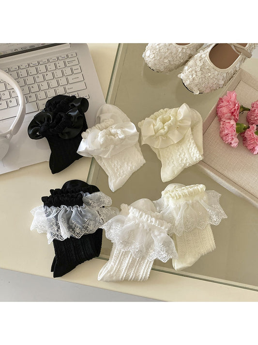 Rufia - Ruffle Trim Solid Color Crew Socks