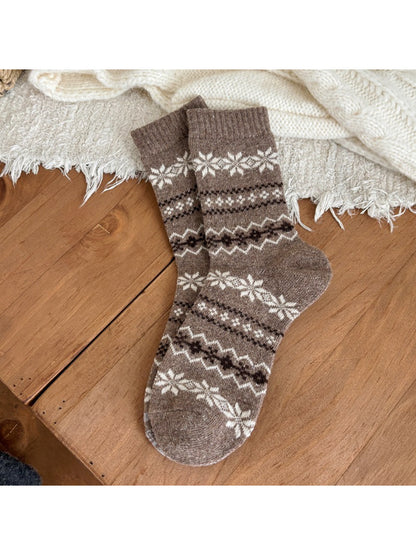 Rufia - Nordic Snowflake Pattern Crew Socks