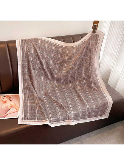 Scarvii - Retro Plaid Print Border Square Scarf