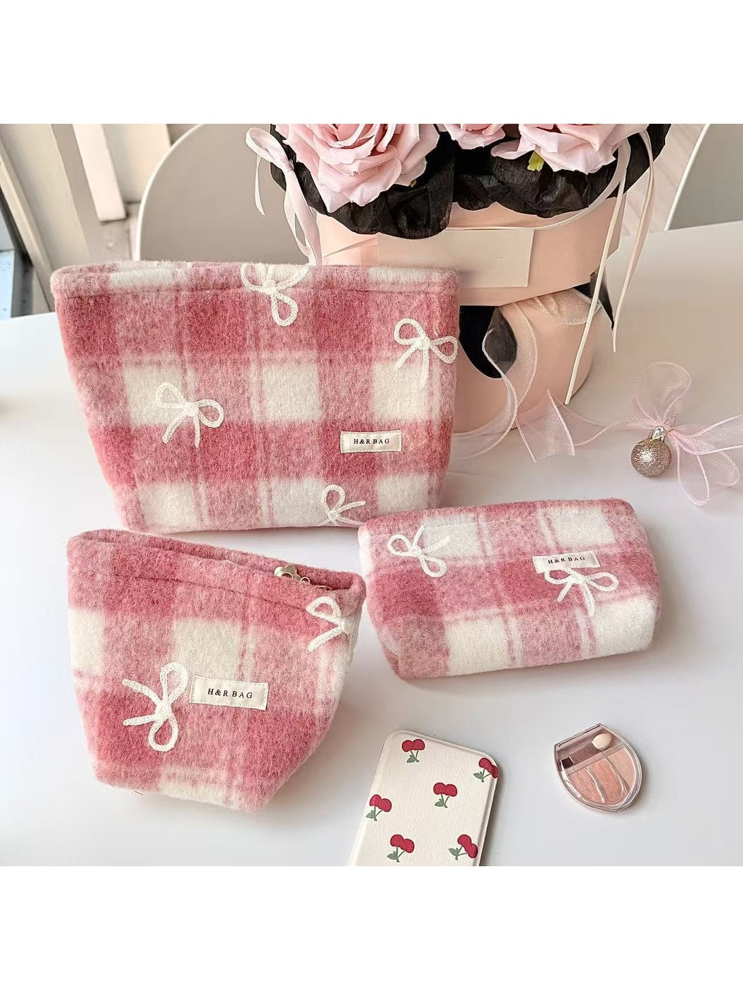 Cosbai - Bow Print Handheld Women's Makeup Bag