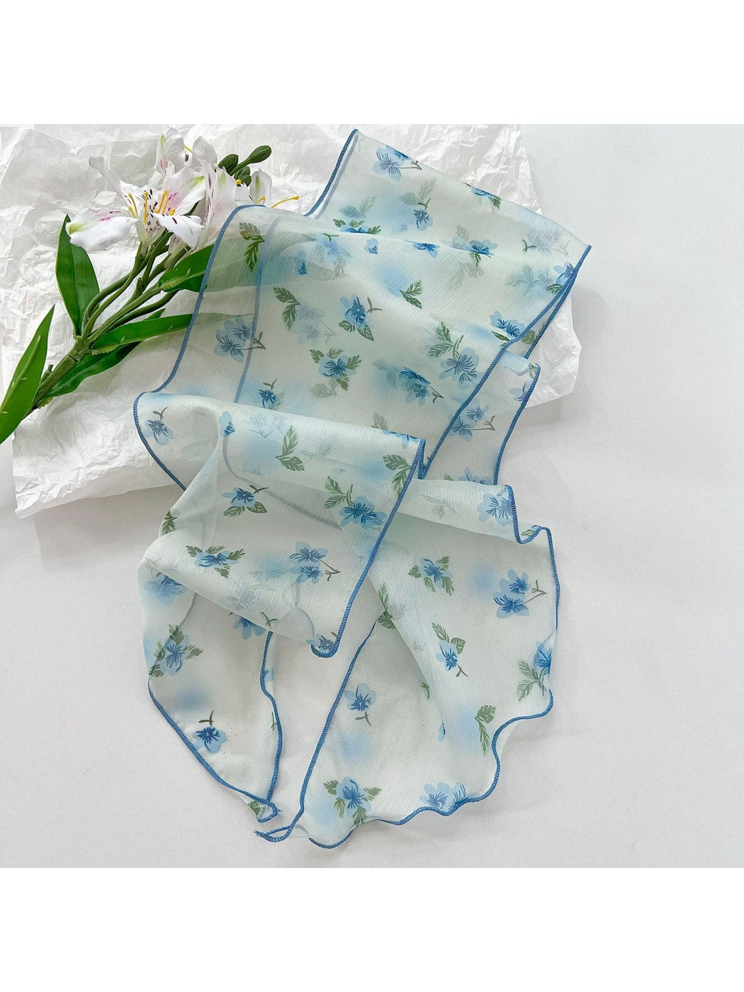 Scarvii - Romantic Floral Printed Ruffled Trim Scarf