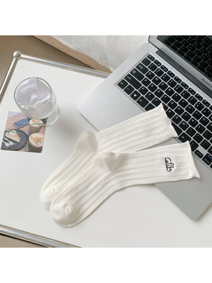 Rufia - Cute Cat Icon Ribbed Crew Socks