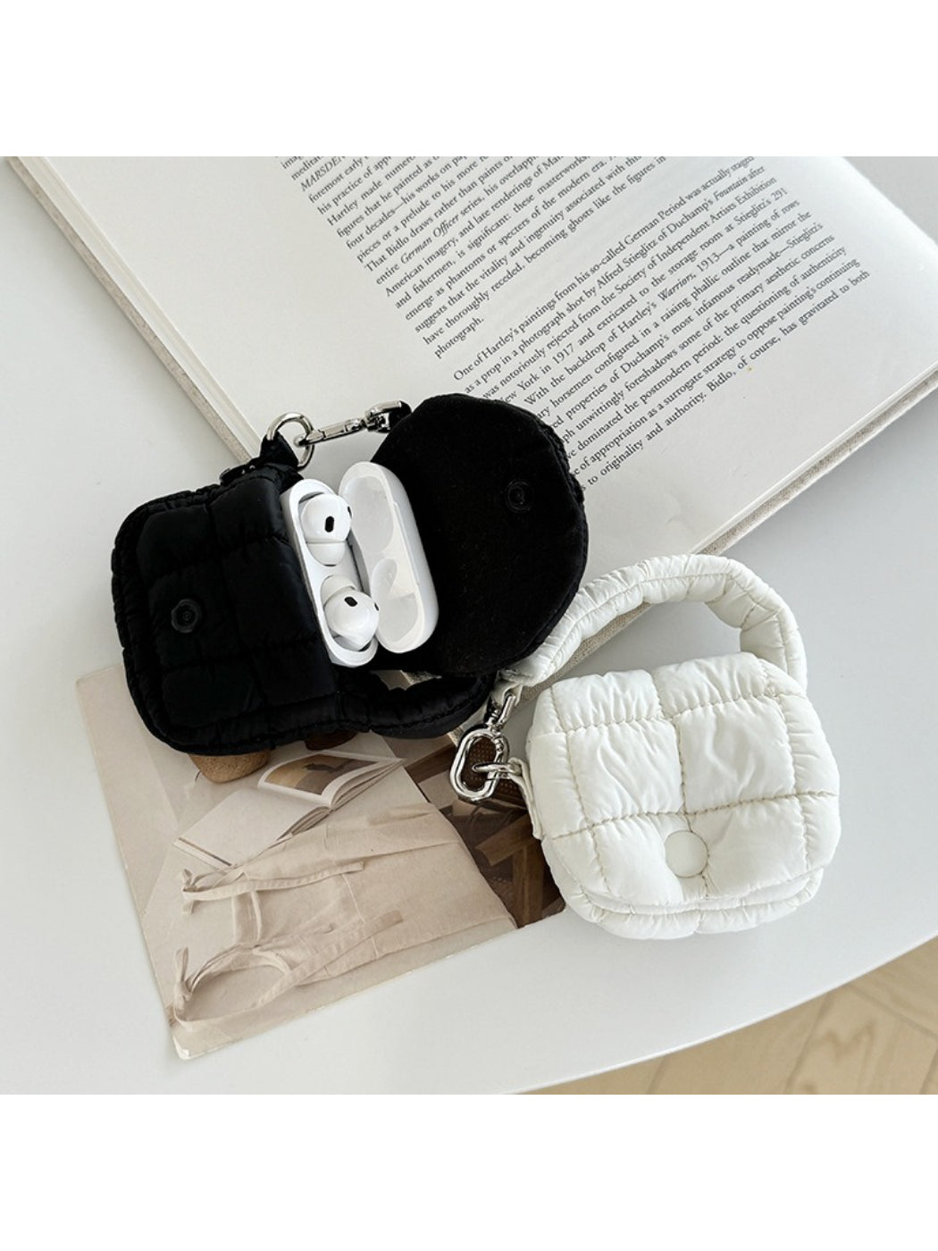 Cosbai - Quilted Mini Earbud Carrying Case