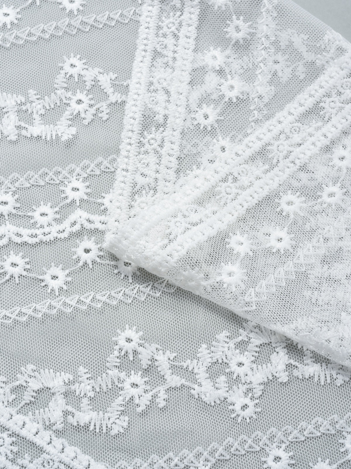 White Lace Vintage Floral Headband