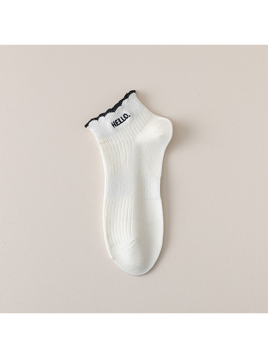 Rufia - Letter Print Ruffle Ankle Socks