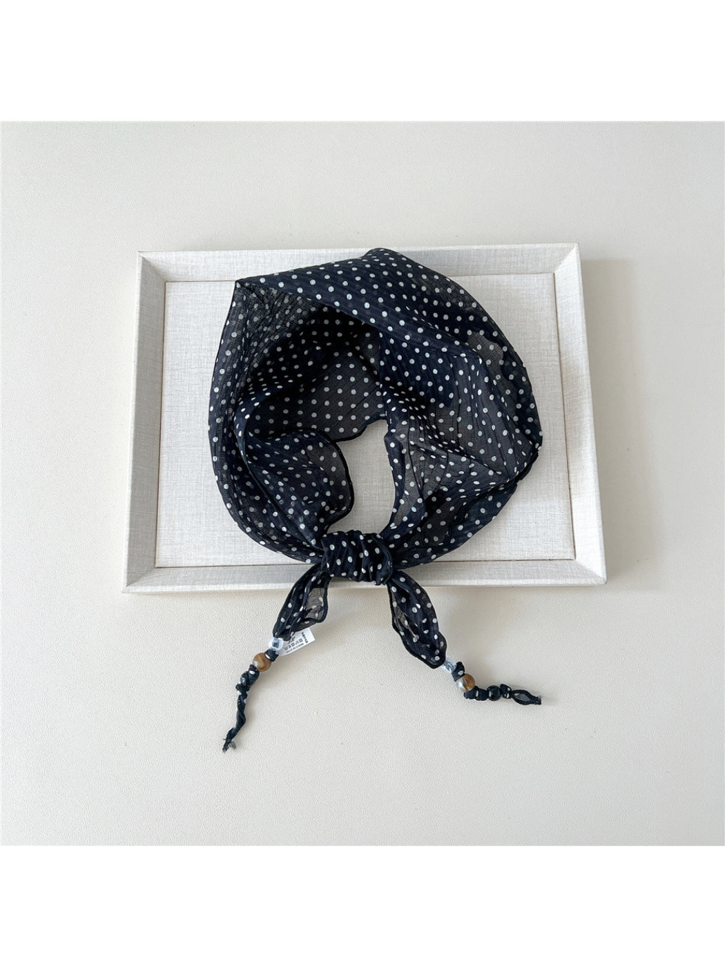 Scarvii - Retro Prin Bead Tip Triangular Scarf