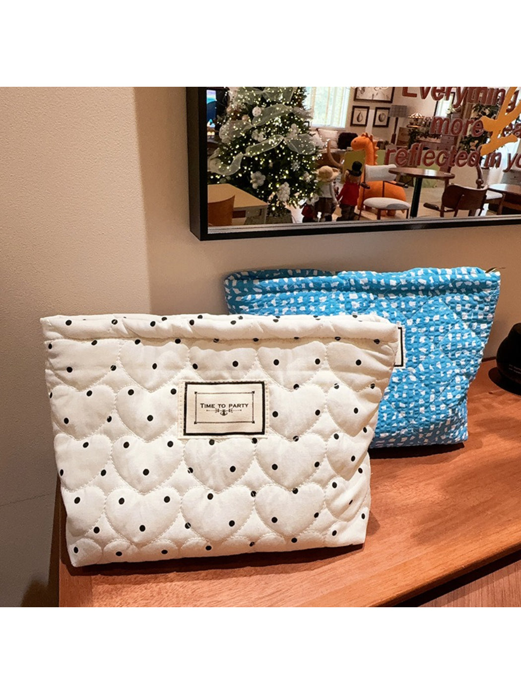 Cosbai - Quilted Heart Pattern Cosmetic Pouch