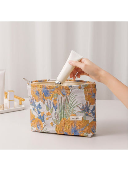 Cosbai - Retro Floral Everyday Handheld Clutch Bag