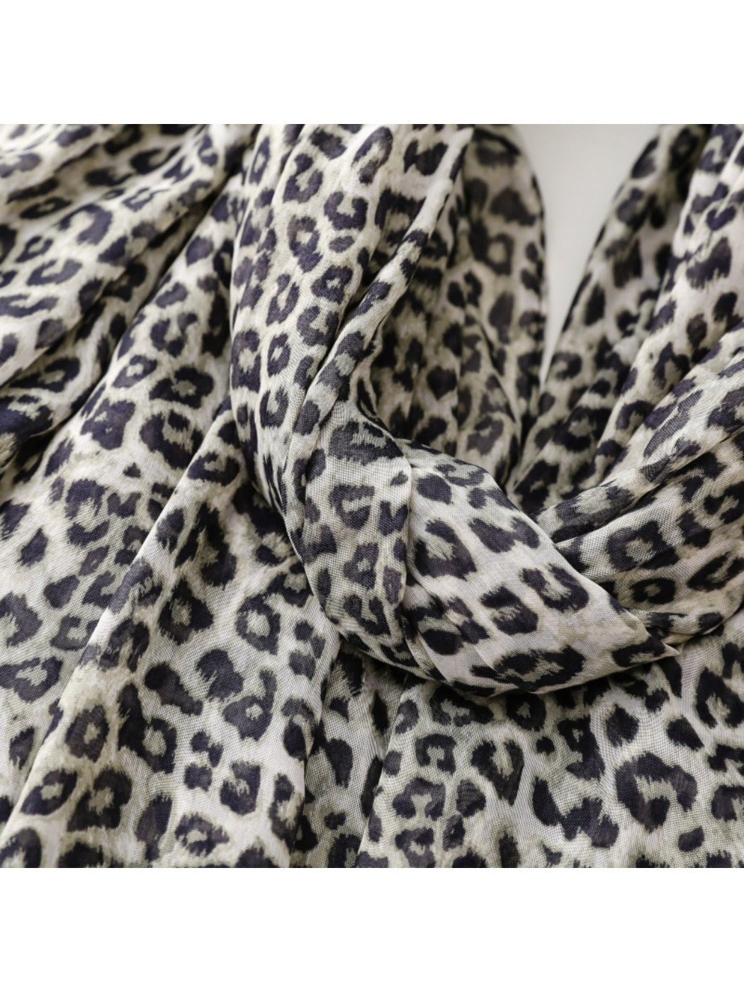 Scarvii - Autumn Leopard Print Travel Scarf for Women