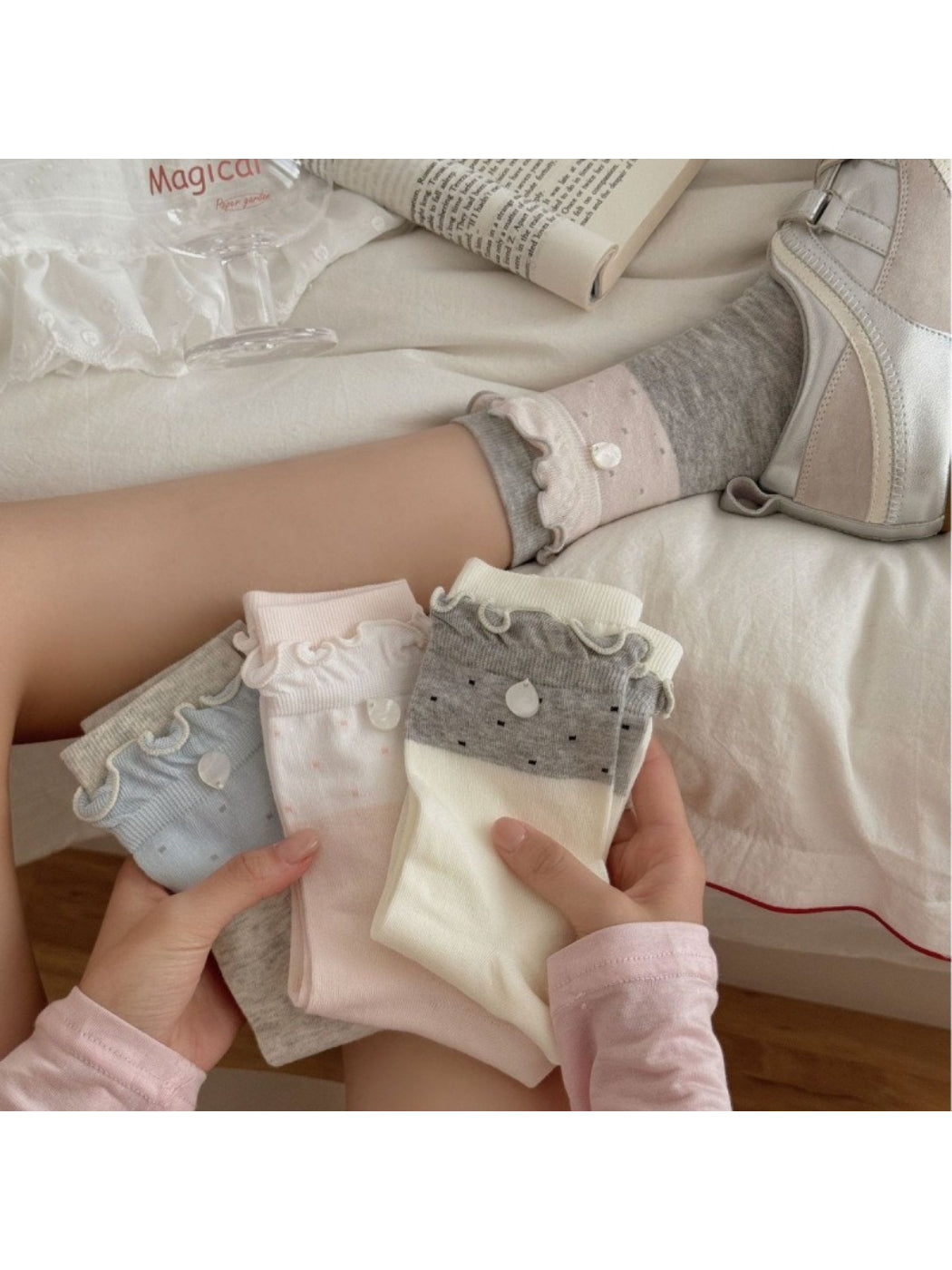 Rufia - Heart Charm Ruffle Crew Socks product image 2