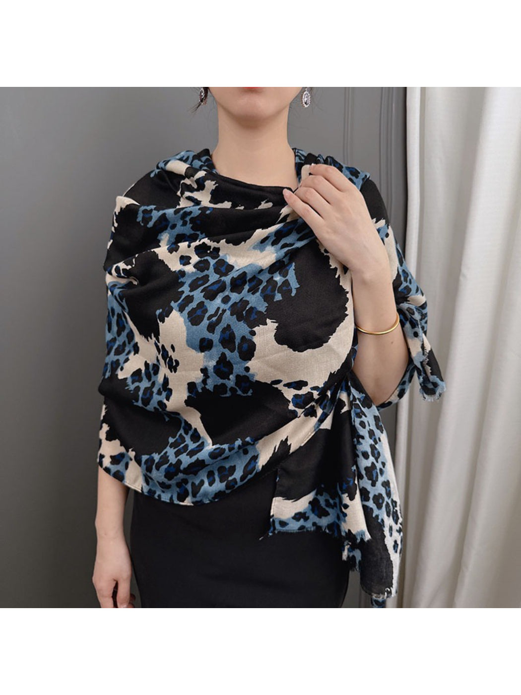 Scarvii - Bold Abstract Animal Pattern Scarf