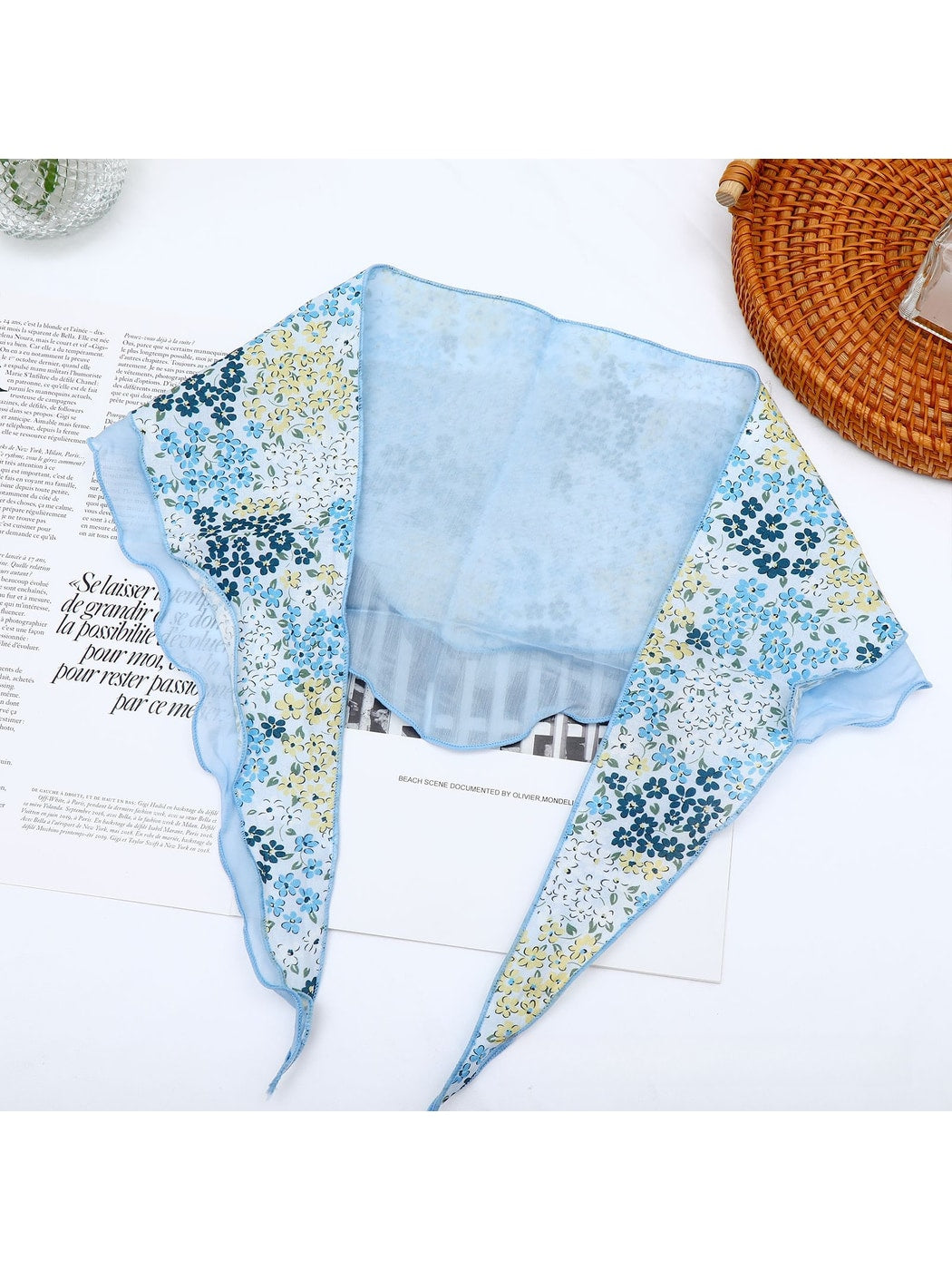 Scarvii - Sweet Floral Print Women's Triangle Bandana