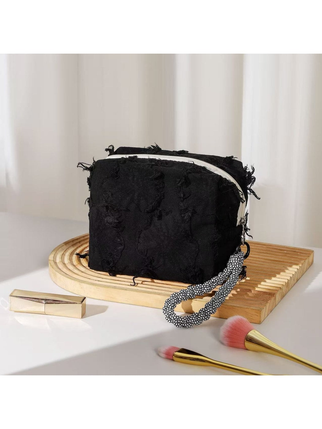 Cosbai - Black Cosmetic Handheld Bag