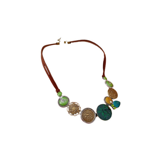 Bauai - Boho Round Bead Necklace with Leaf Charm - Vintage