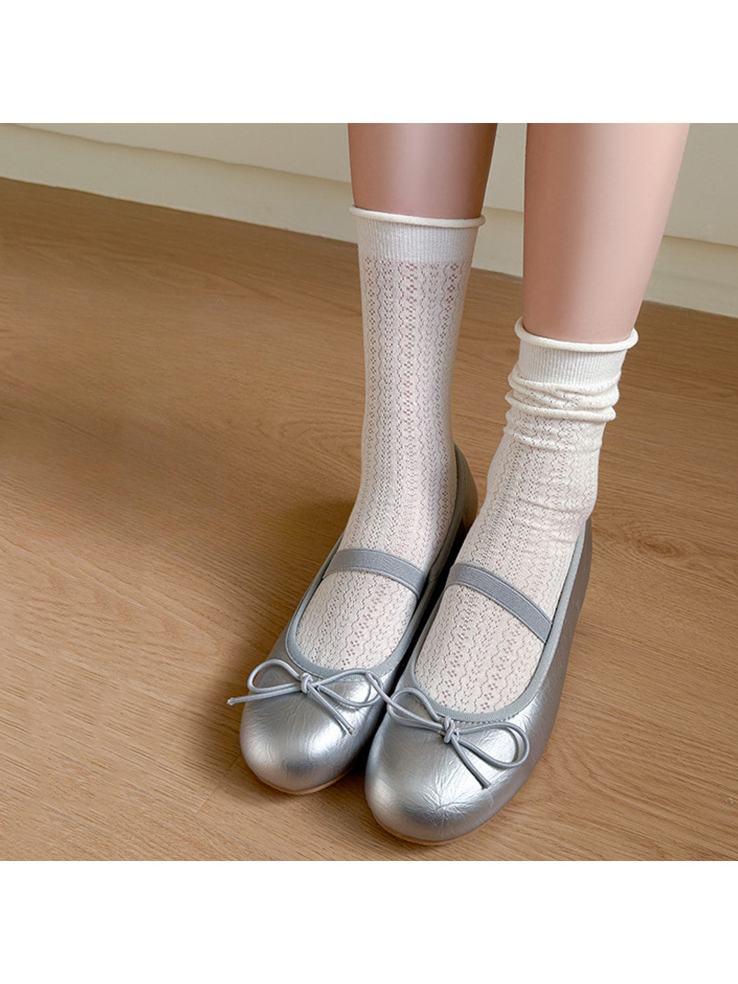 Rufia - Women's Minimal Mesh Knit Crew Socks