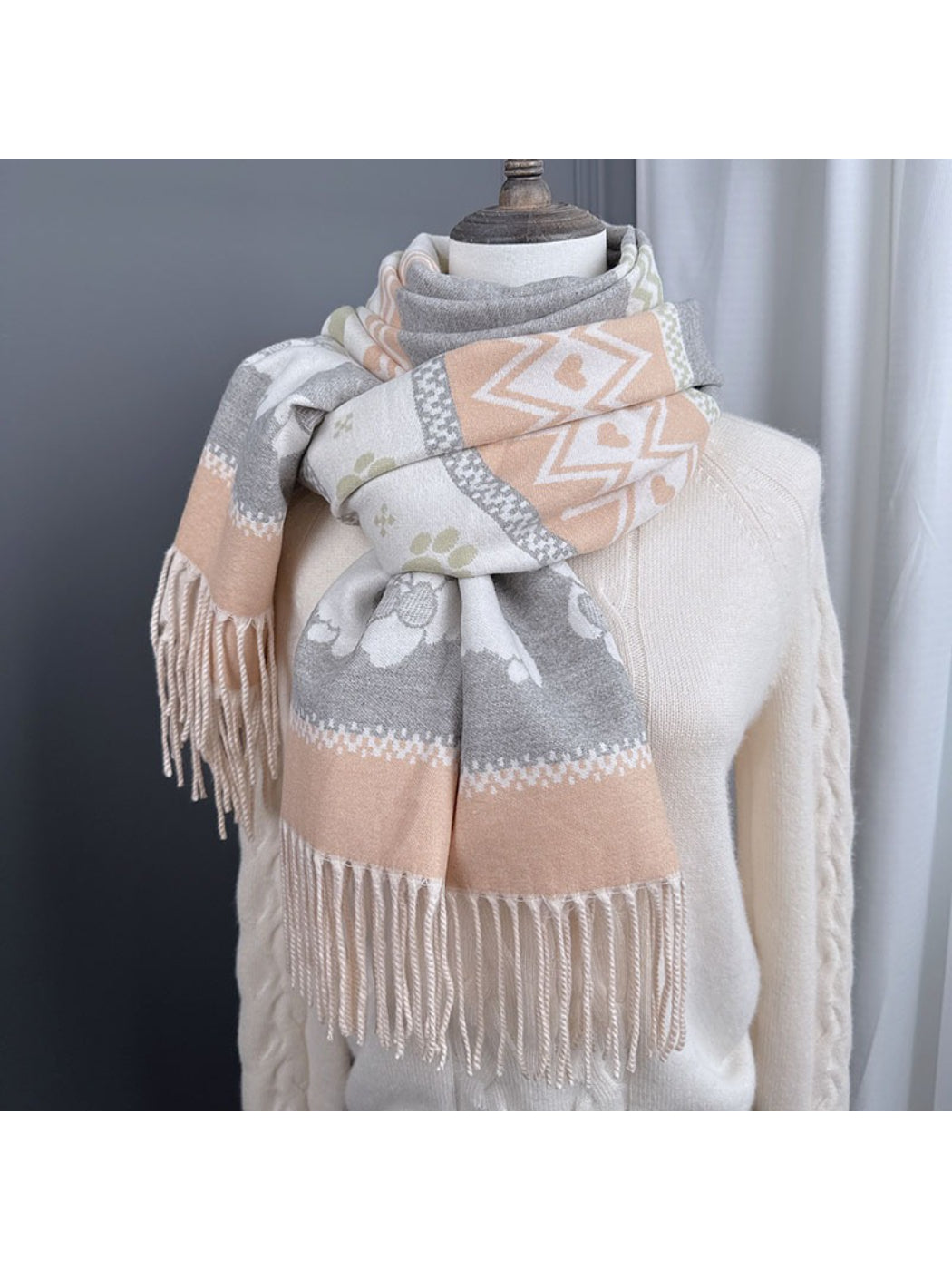Scarvii - Sweet Puppy Knit Tassel Scarf