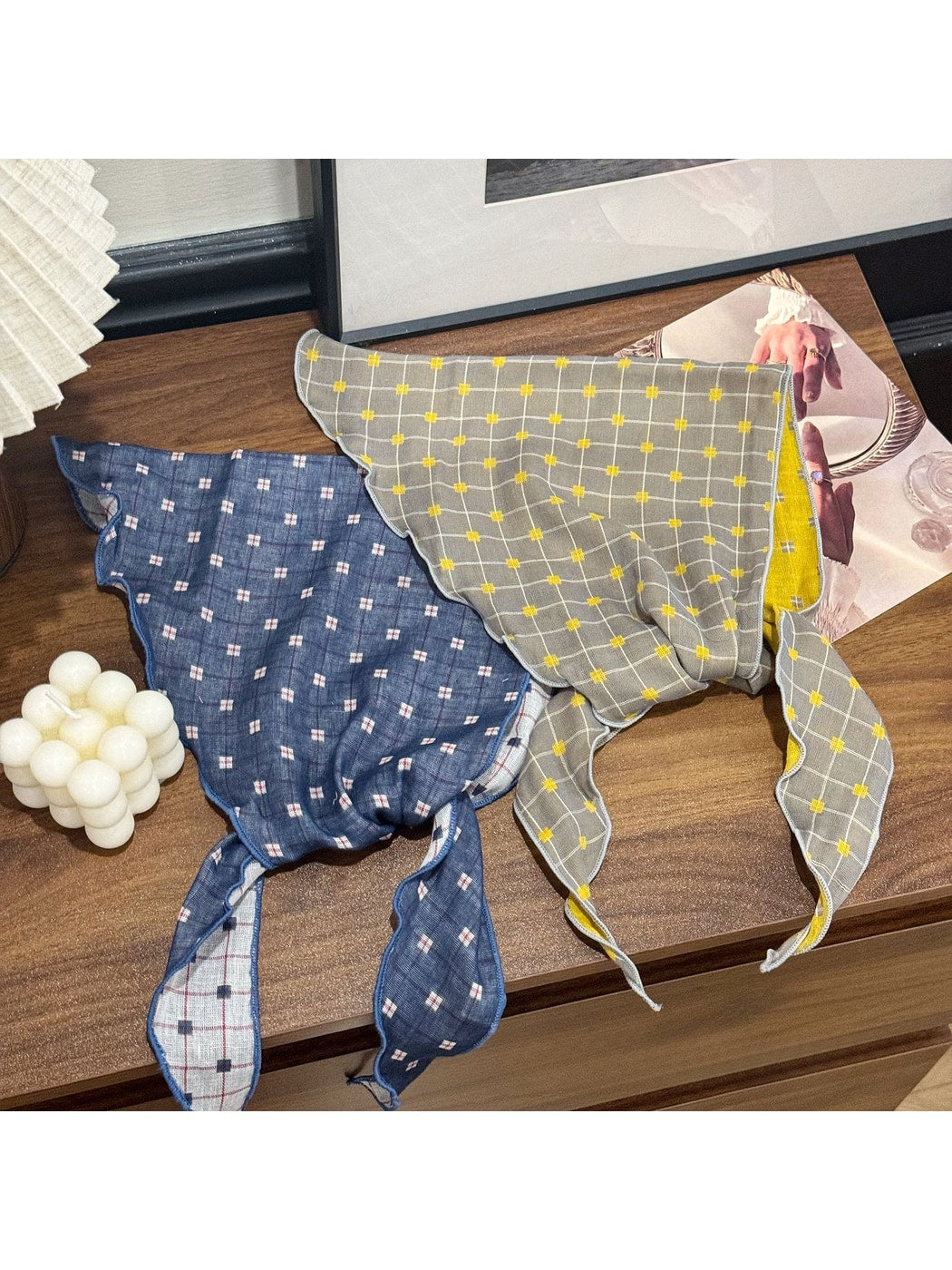 Scarvii - Plaid Ruffle Edge Everyday Triangle Bandana