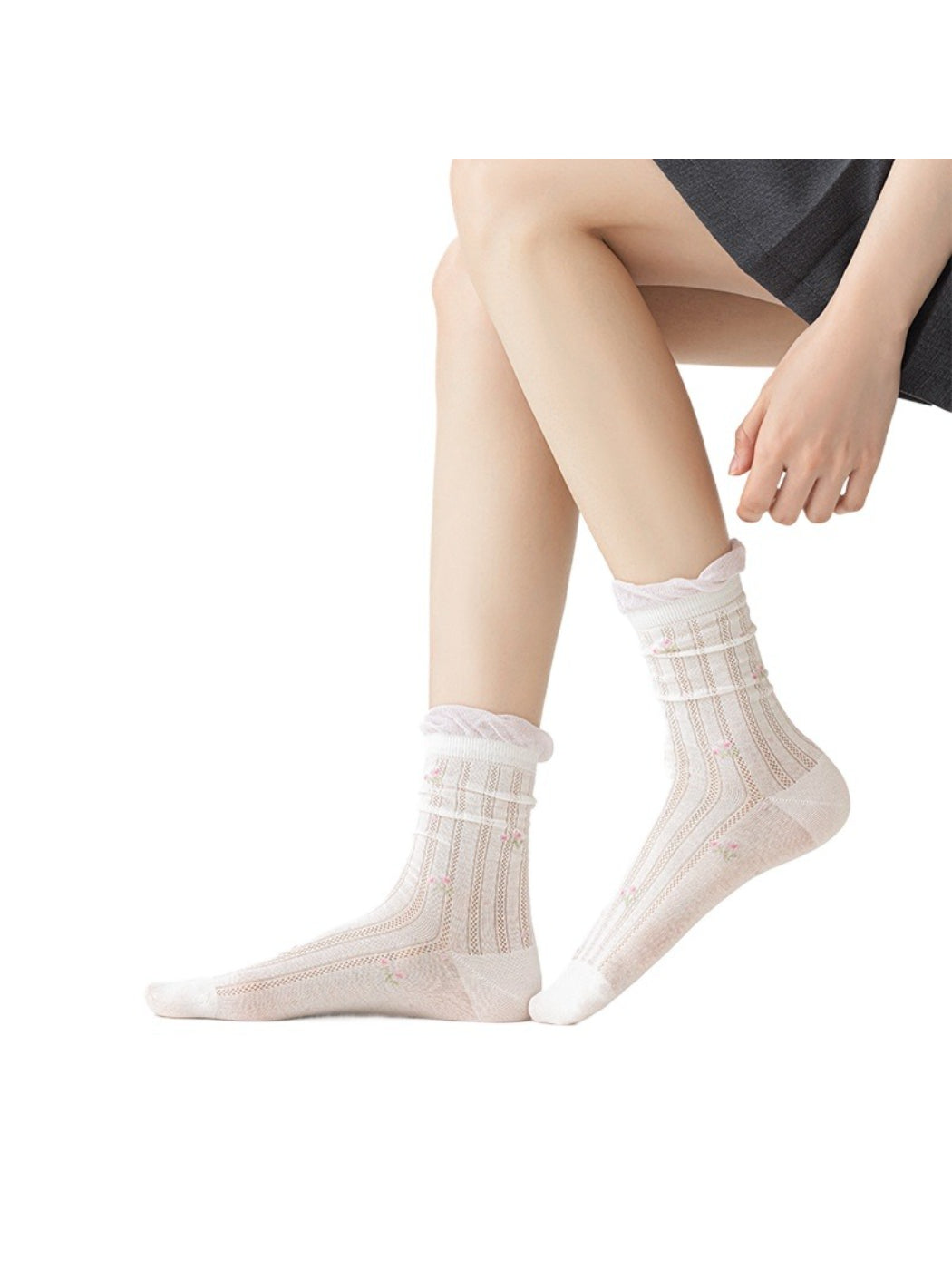 Rufia - Lace Ruffle Crew Socks product image 1