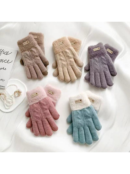 Gloving – Plush Knit Winter Gloves