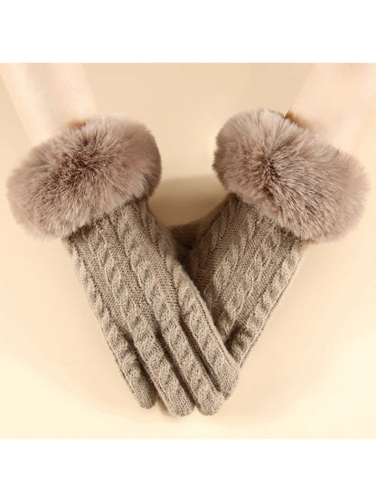 Gloving - Cable Knit Fuzzy-Cuff Gloves