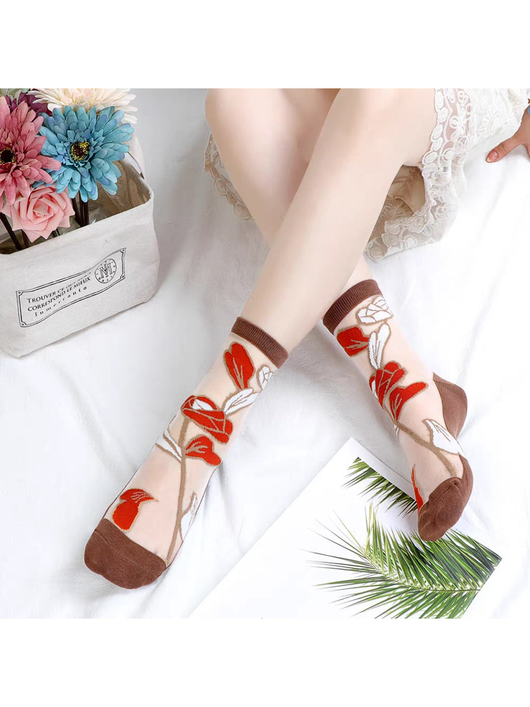 Rufia - Colorblock Sheer Floral Design Socks