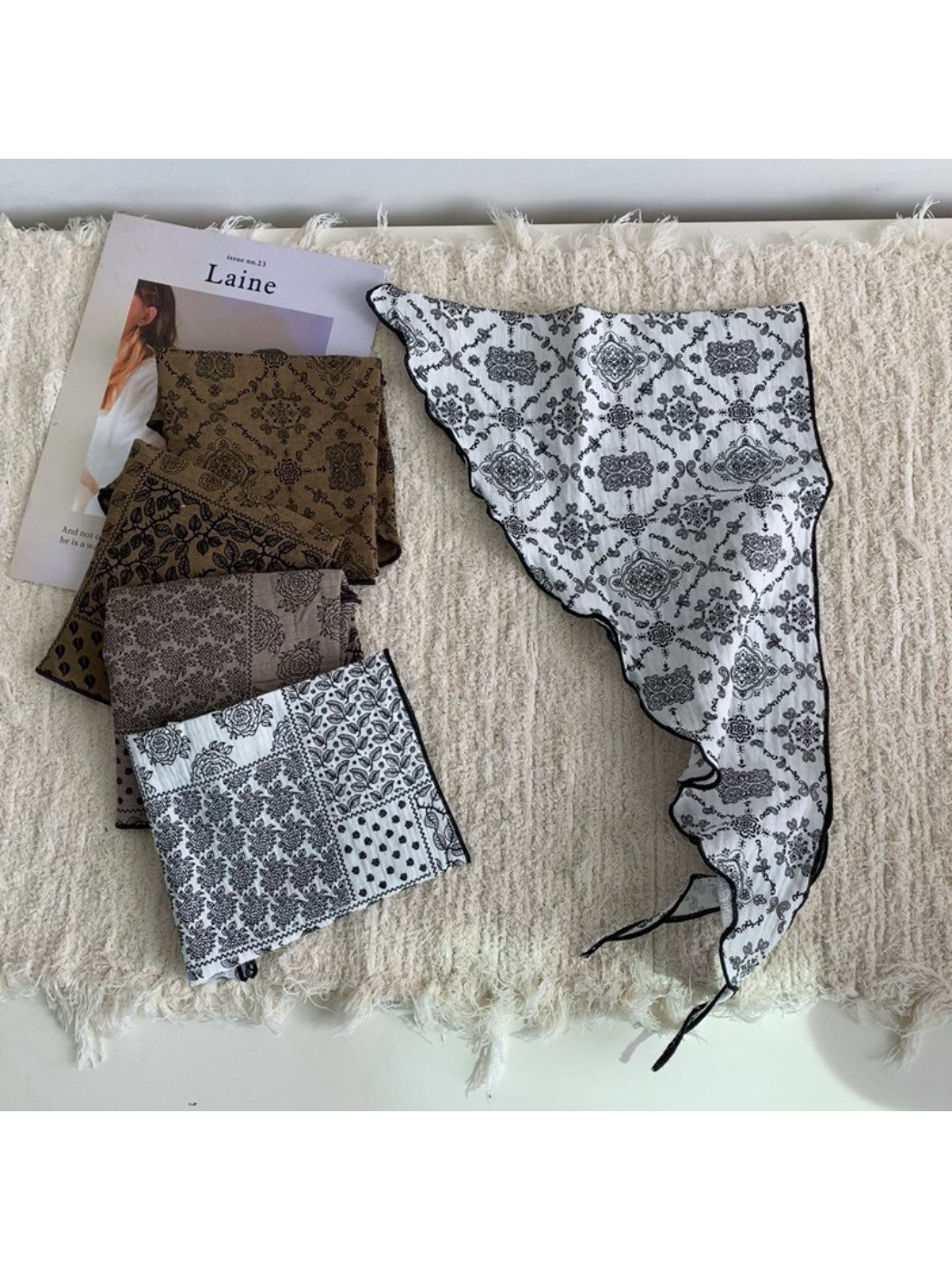 Scarvii Paisley Print Triangle Scarf