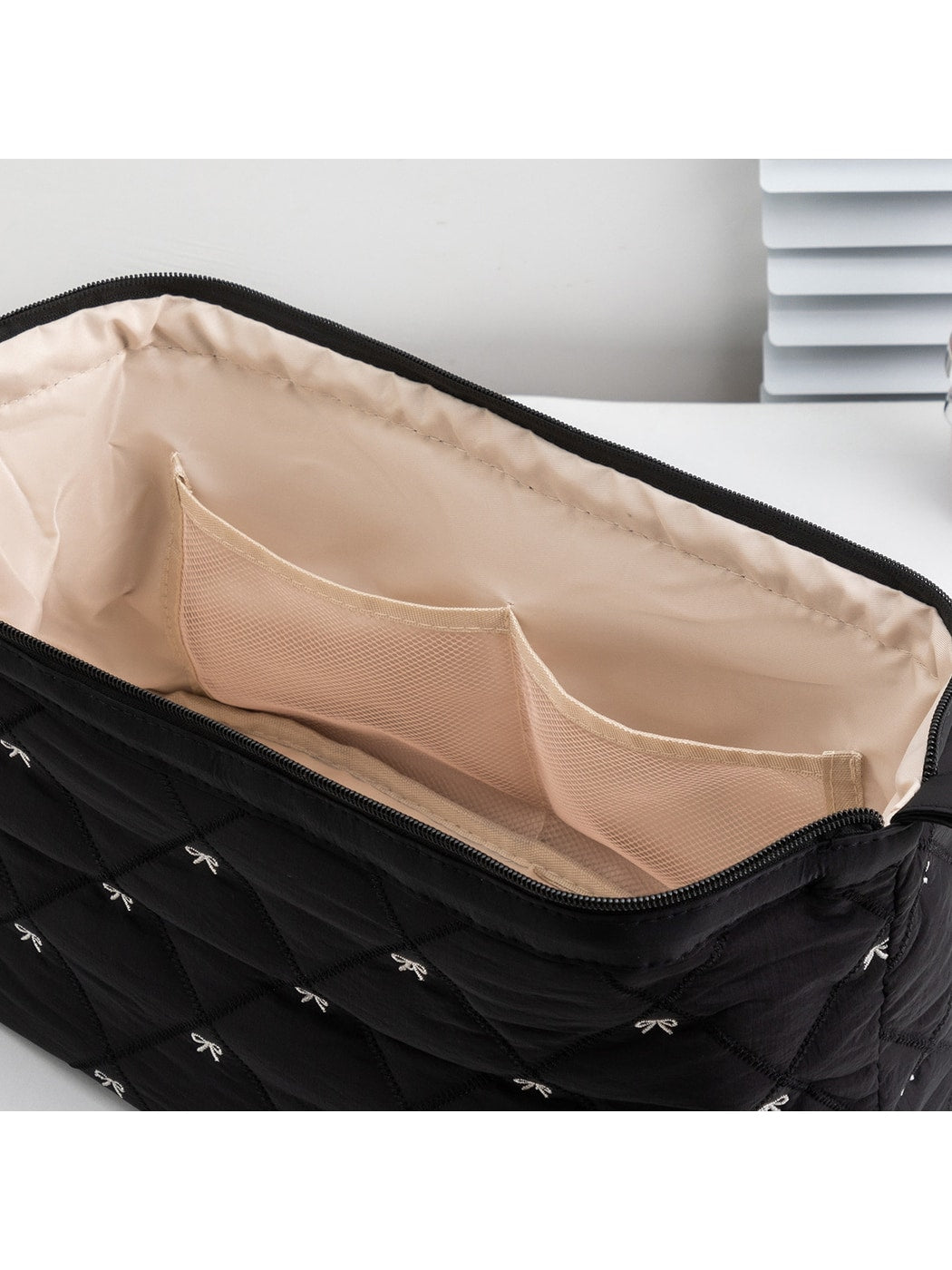 Cosbai - Quilted Bow Detail Hair Dryer Storage Bag