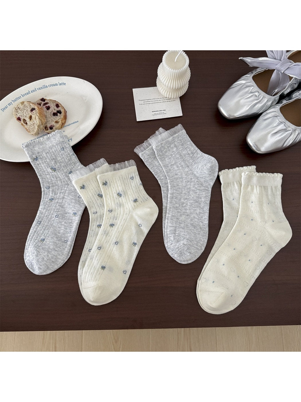Rufia - Sweet Floral and Heart Print Crew Socks