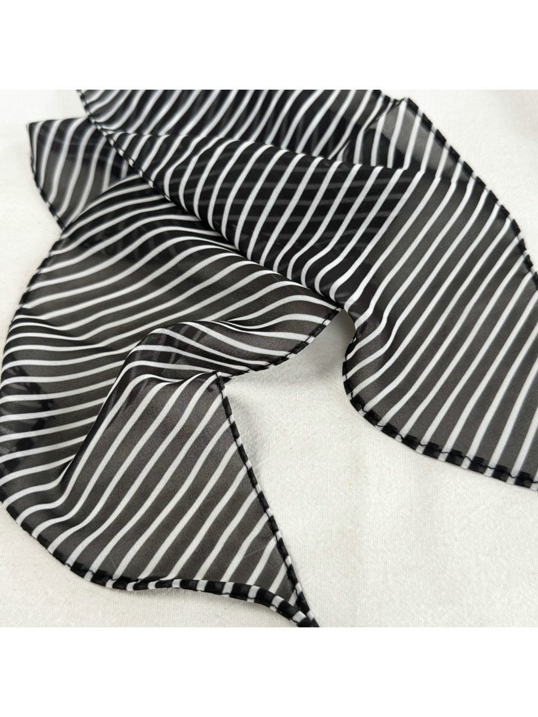 Scarvii - Simple Pattern Long Narrow Scarf