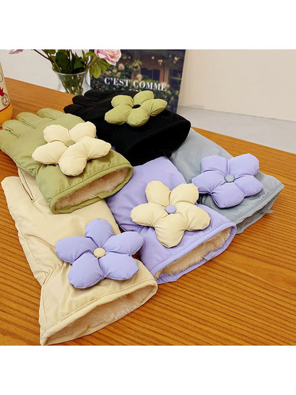 Gloving - Floral Accent Padded Winter Gloves