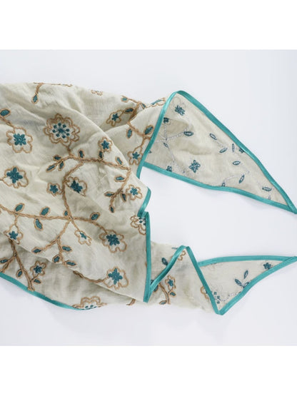 Scarvii - Embroidered Floral Triangle Headband
