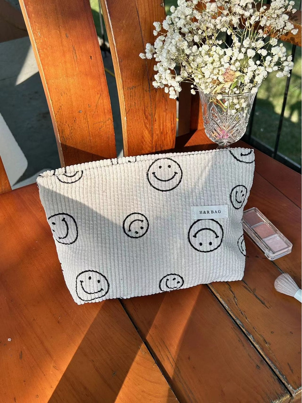 Cosbai - Smile Print Handheld Travel Cosmetic Bag