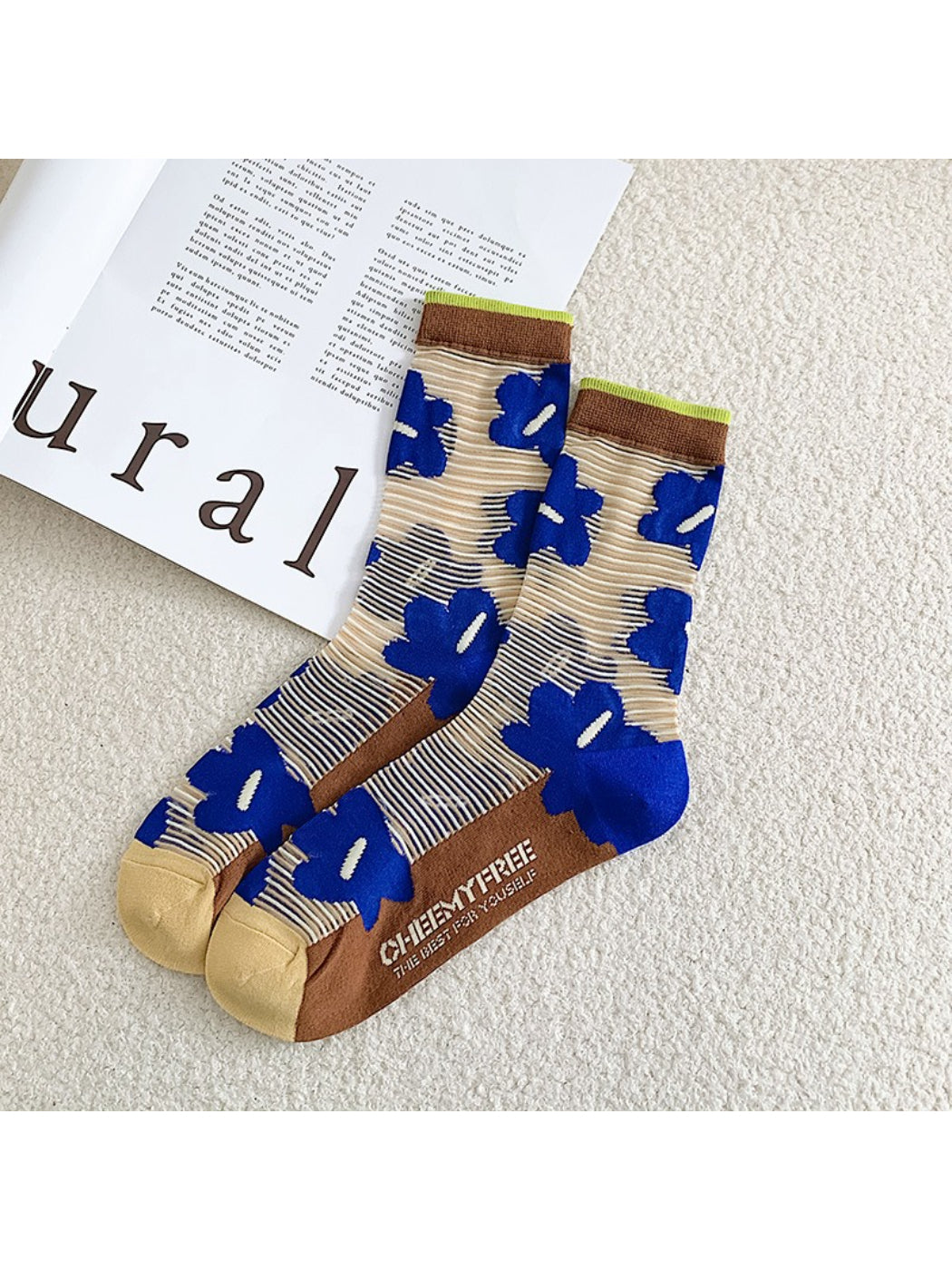 Rufia - Graphic Panel Design Crew Socks product image 4